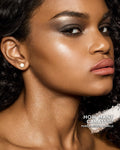 Fenty Beauty Diamond Bomb How Many Carats! Highlighter
